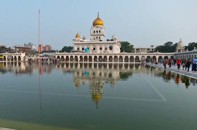 Most Auspicious Meal At Langar In Gurudwara Bangla Sahib of Delhi